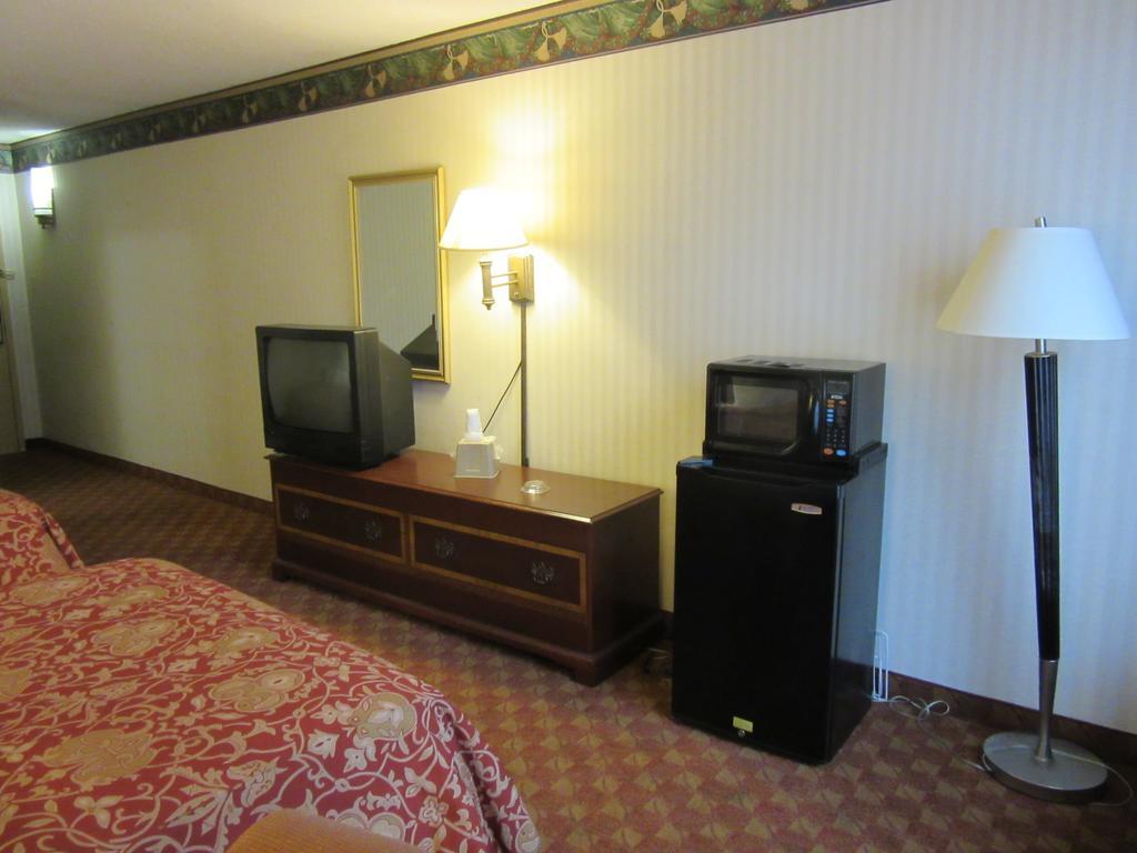 Governor'S Inn & Suites Memphis Quarto foto