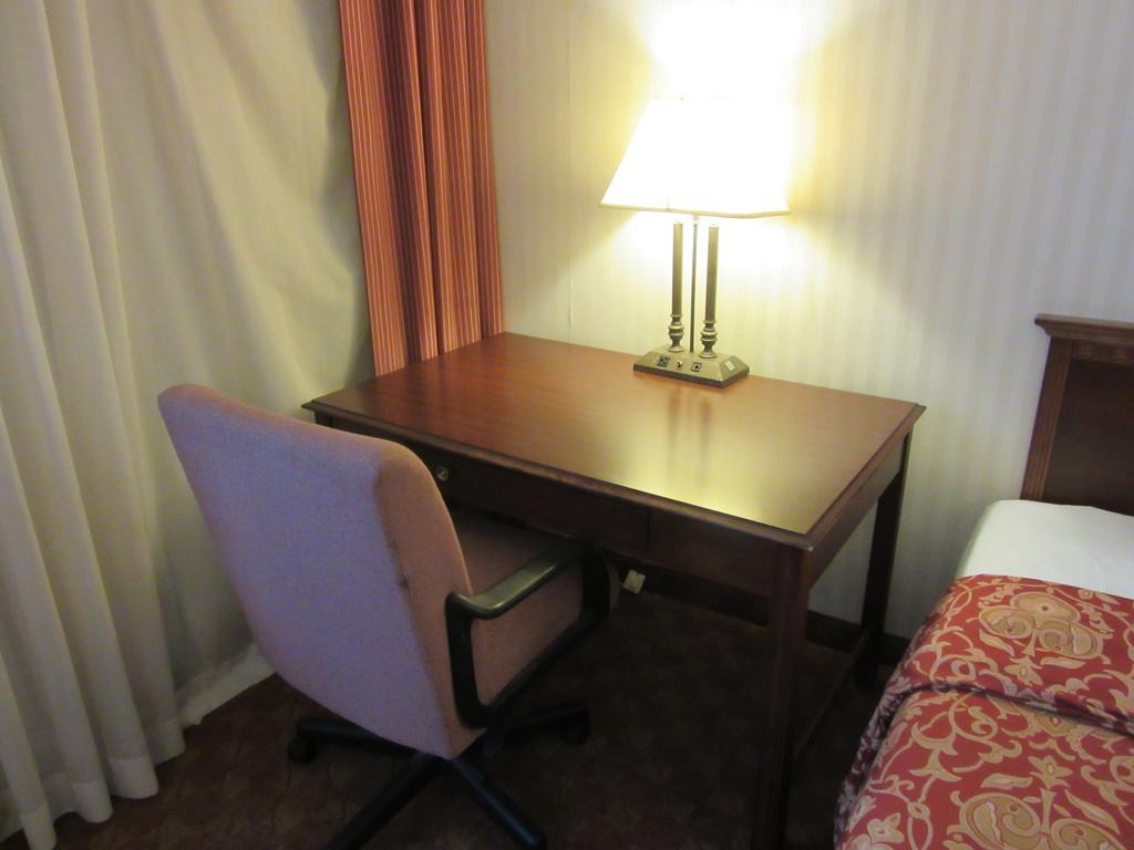 Governor'S Inn & Suites Memphis Quarto foto